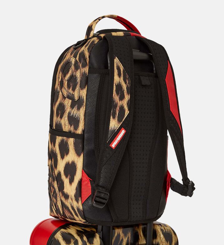 حقيبة أمتعة محمولة بشكل فهد مقسومة