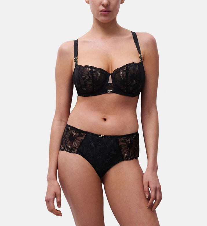 Chantelle Bra, Black, 95, D, Model View
