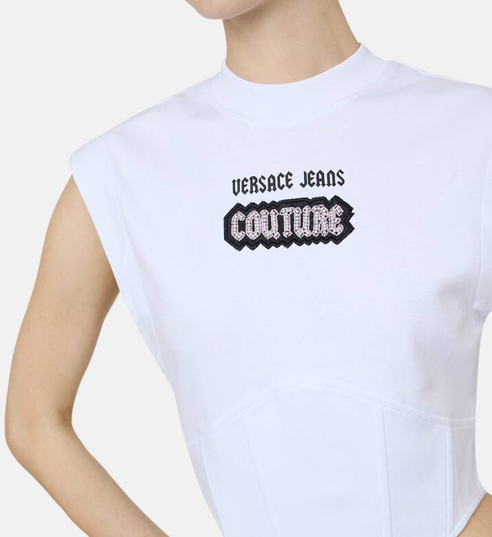 تيشيرت بدون أكمام بشعار مطرز