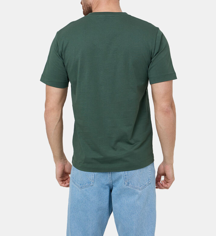 تيشيرت بأكمام قصيرة بنقشة نجوم