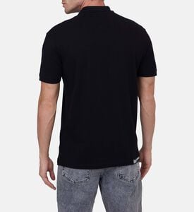 قميص بولو بطبعة شعار كلاسيكية