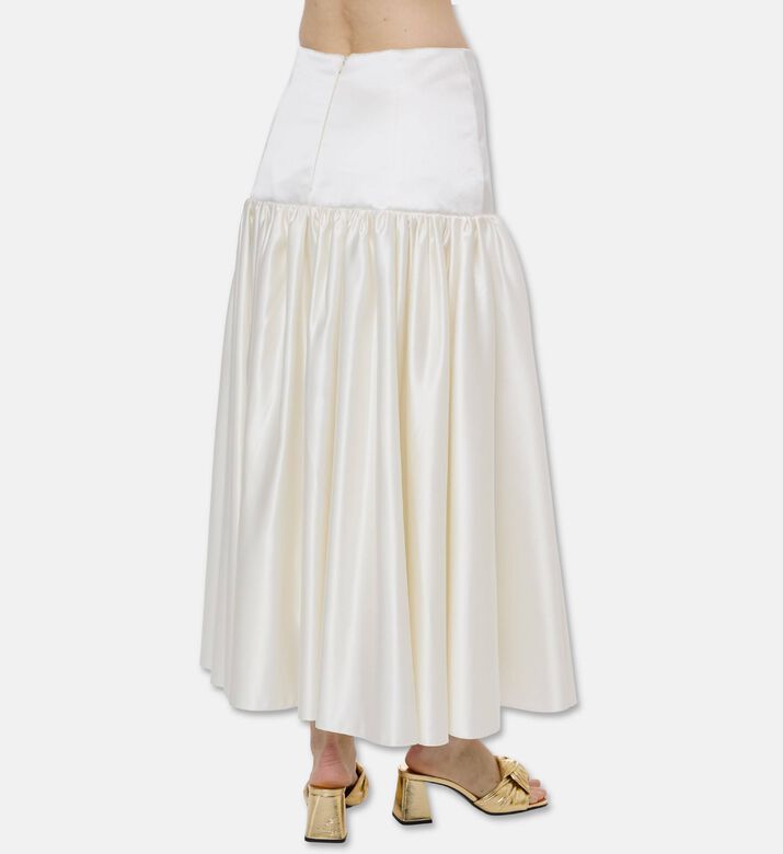 Anouki Voluminous A-line Skirt, Model View