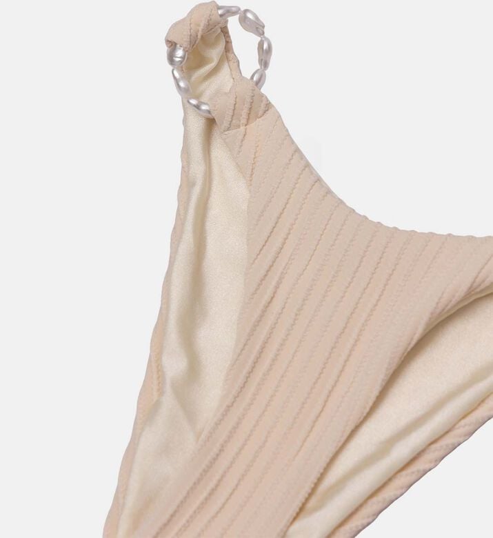 قطعة بيكيني سفلية مضلعة بحلقة قطعة بيكيني سفلية مضلعة بحلقة