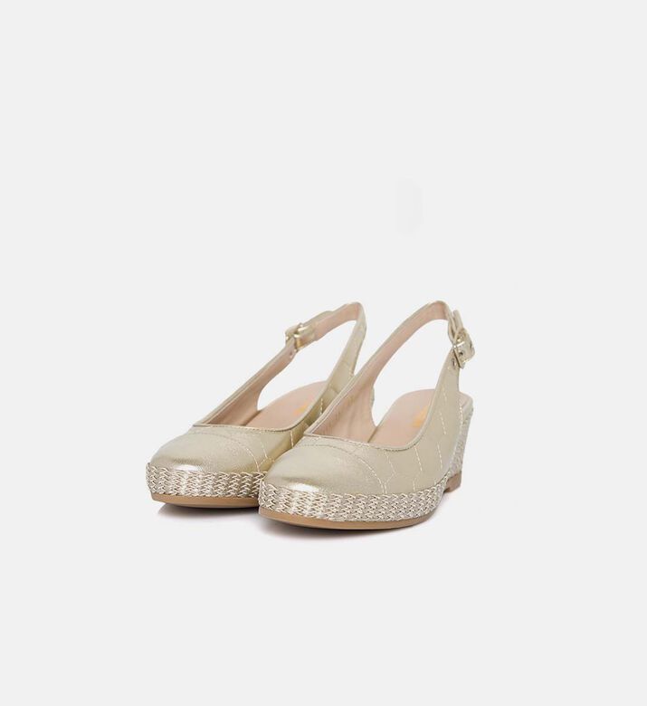 Quilted Closed Toe Wedges