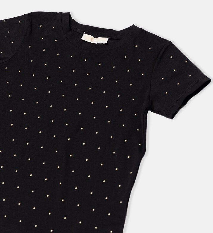 تيشيرت مرصع بالكامل بميدالية شعار