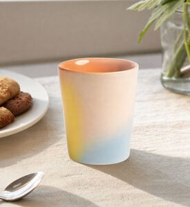 &k Amsterdam Hue Small Mug Set &ndash;4, L, Model View