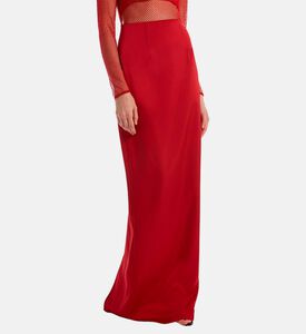 تنورة ساتان طويلة بفتحة ساق عالية