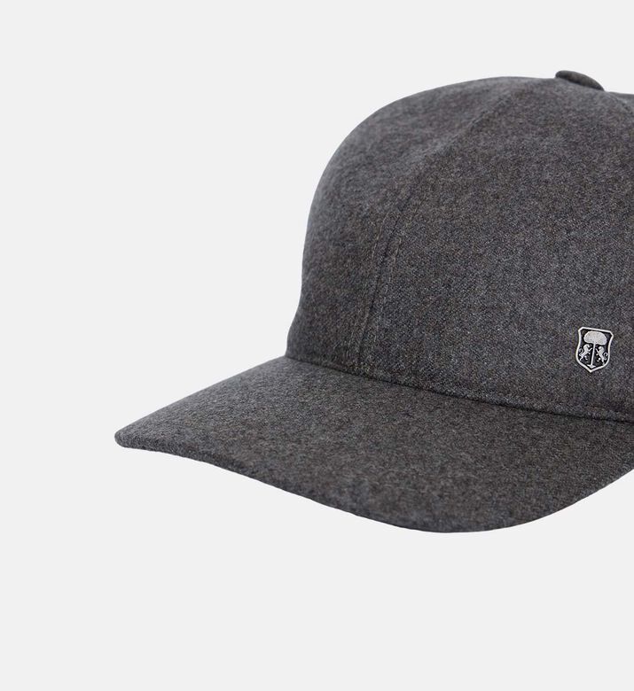 Back Buckle Closure Cap