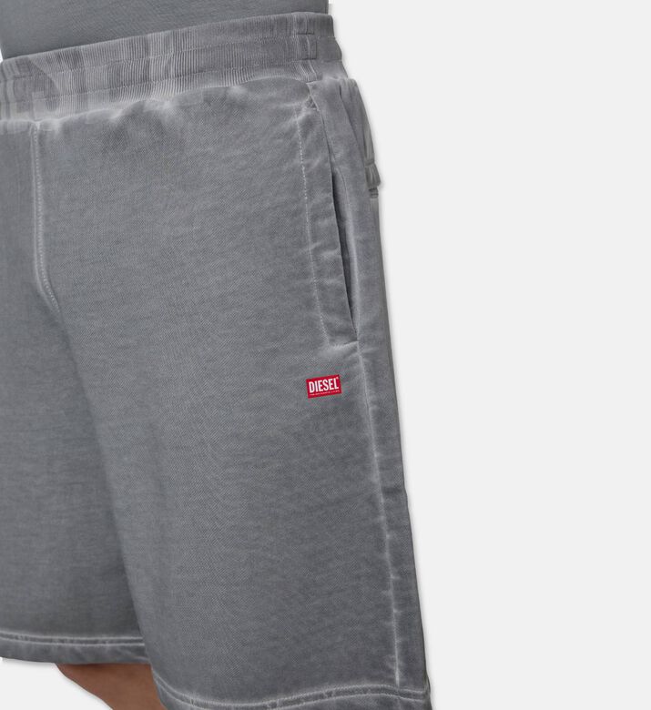 Diesel Short, Model View