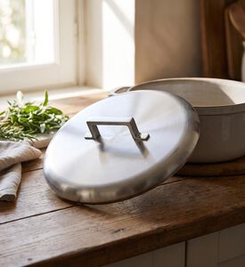 Mepra Mat Polished Steel Lid, Model View