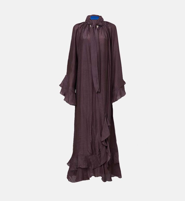 فستان طويل واسع مستوحى من الطراز البوهيمي