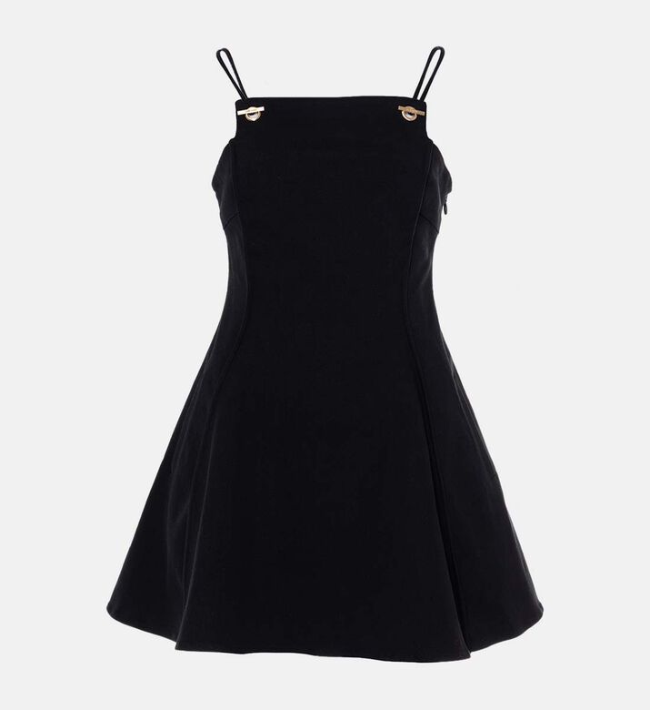 فستان قصير واسع بدون أكمام