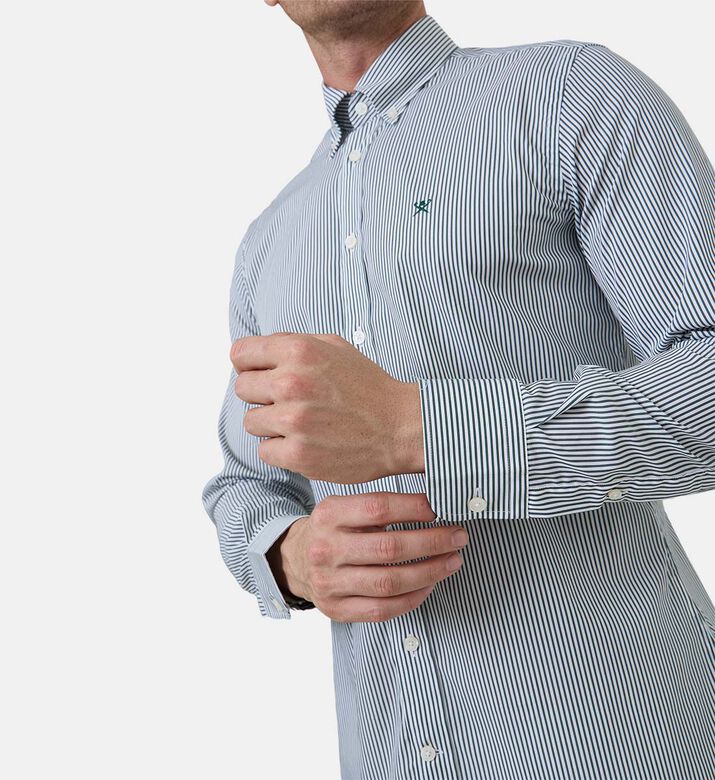 قميص إسنشال بأكمام طويلة ومقلم