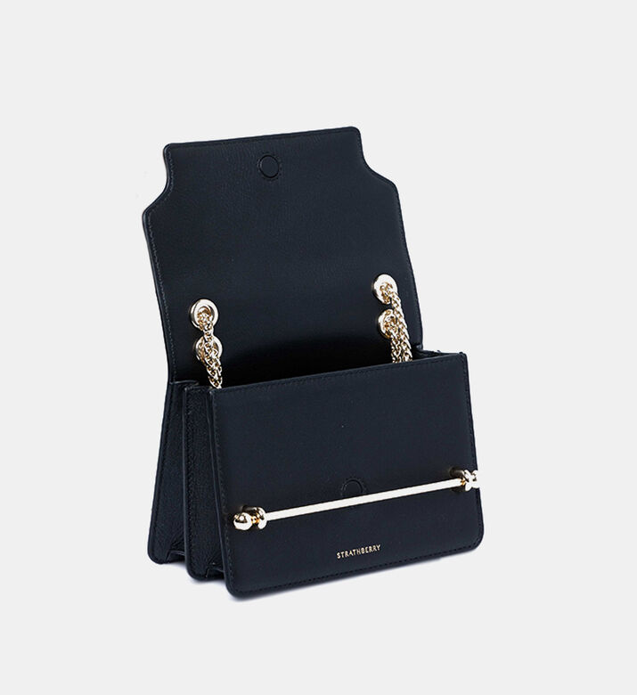 حقيبة إيست ويست صغيرة