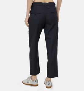 بنطال كلاسيكي بقصة عادية