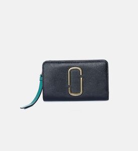 The Snapshot Compact Wallet