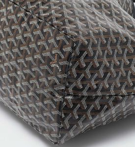 حقيبة يد سانت لويس من غويار بقماش غوياردين مطلي وجلد مملوكة مسبقًا