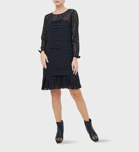 Bow Lace Detailed Dress Bow Lace Detailed Dress