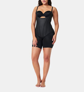 بودي سوت مفتوح الصدر بطول منتصف الفخذين