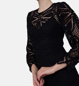 فستان غريس غيبور بأكمام طويلة