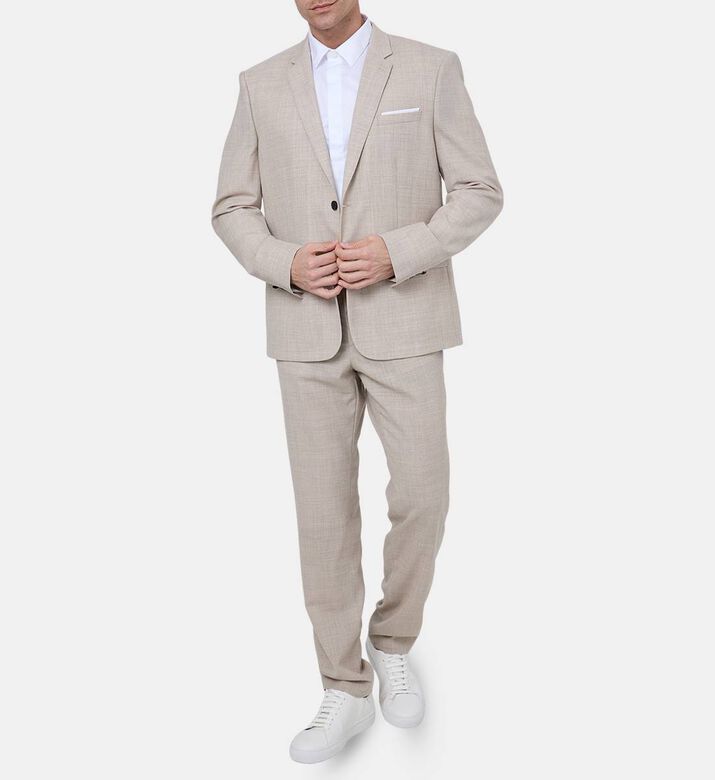 جاكيت بقصة فتحتين بجيب صدر