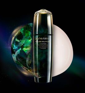 لوشن مركّز منعِّم يعيد للبشرة توازنها فيوتشر سولوشن إل إكس