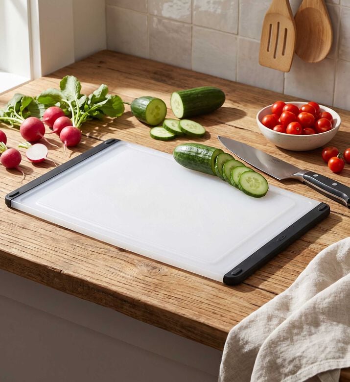 Oxo Good Grips Prep Cutting Board, Packshot View