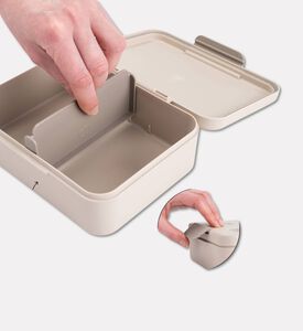 Done By Deer Lunch Box With Divider, Packshot View