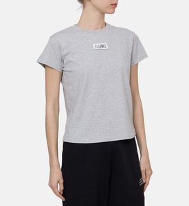 تيشيرت قصير الأكمام برقعة شعار