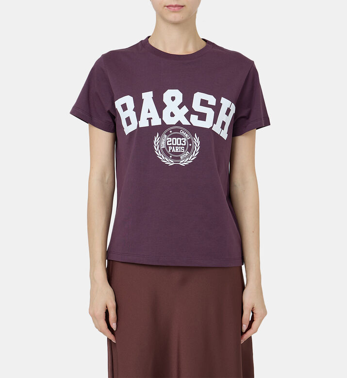 تيشيرت إيوني بتصميم جامعي