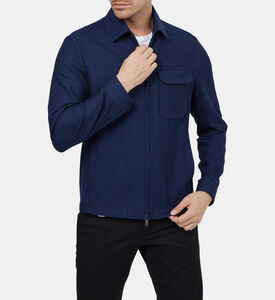 قميص فضفاض قطن بجيب أمامي بغطاء قلاب