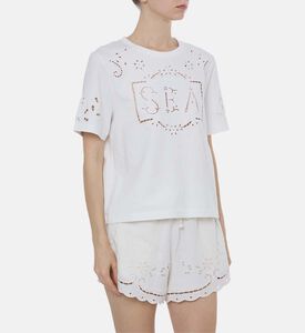 تيشيرت قصير الأكمام مطرز بشعار