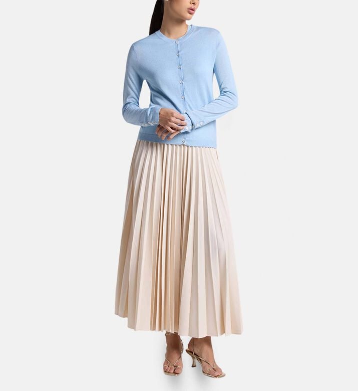 Carter and White Jennifer Silk Cashmere Twinset, Model View