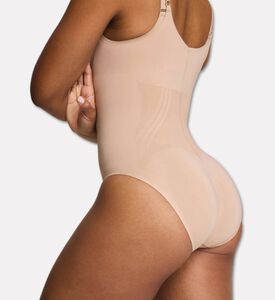Spanx Seamless Open-bust Bodysuit, Nude, M, Model View