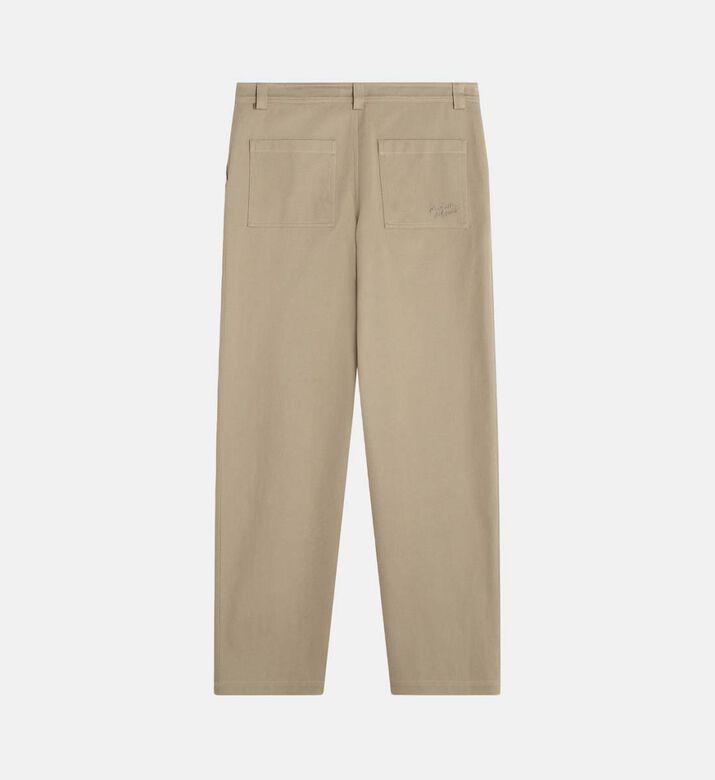 بنطال كلاسيكي بزر إغلاق وقصة عادية