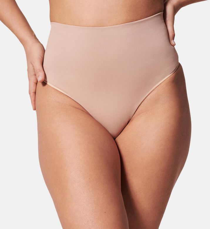Everyday Shaping Panties Thong