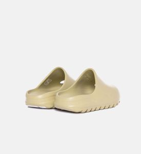 صندل بتصميم مفتوح بسيط عصري