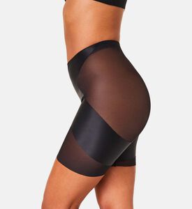 Spanx Short, Model View