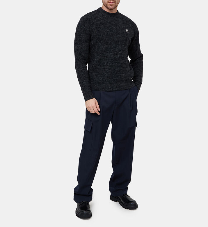 Round-neck Sweater