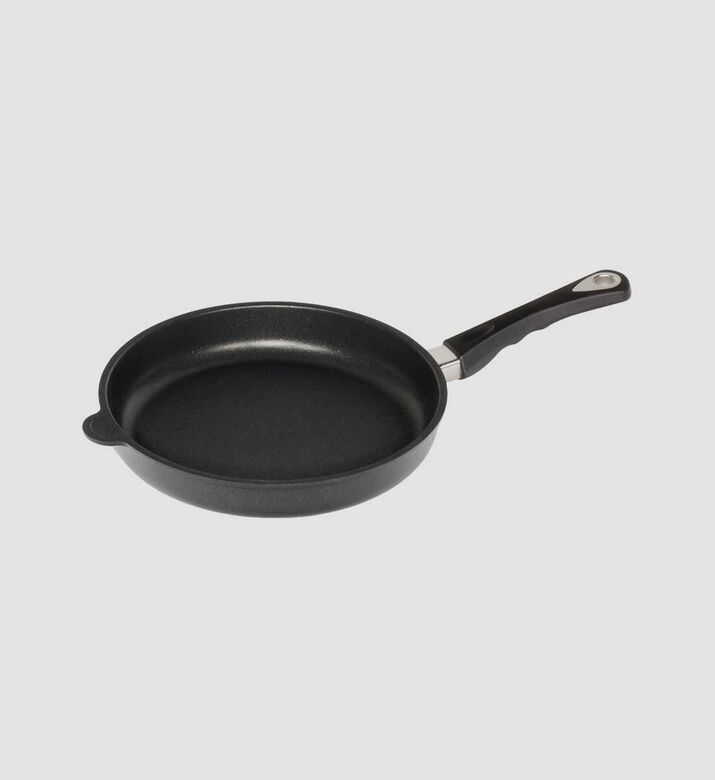 AMT Gastroguss Cast Aluminum Braise Pan, Black, 28-cm, Packshot View