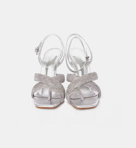 صندل بكعب عالي بأشرطة لامعة