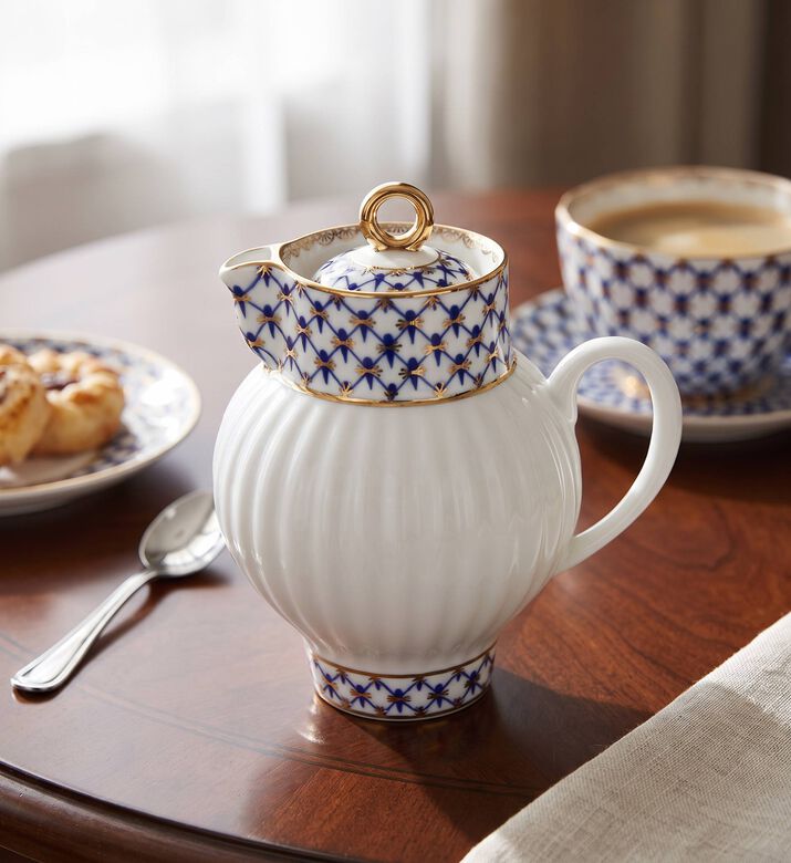 Imperial Cobalt Net Bone China Wave Creamer, Model View