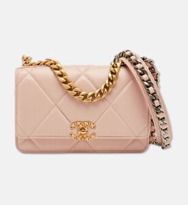 Chanel Wallet On, Packshot View