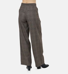 بنطال كادوين المستوحى من قصة الرجال