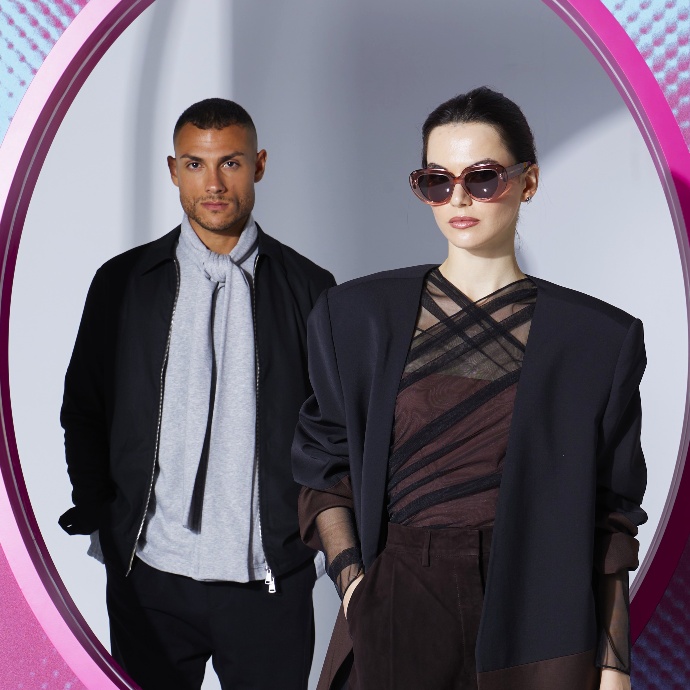 Image of models in fashionable outfits