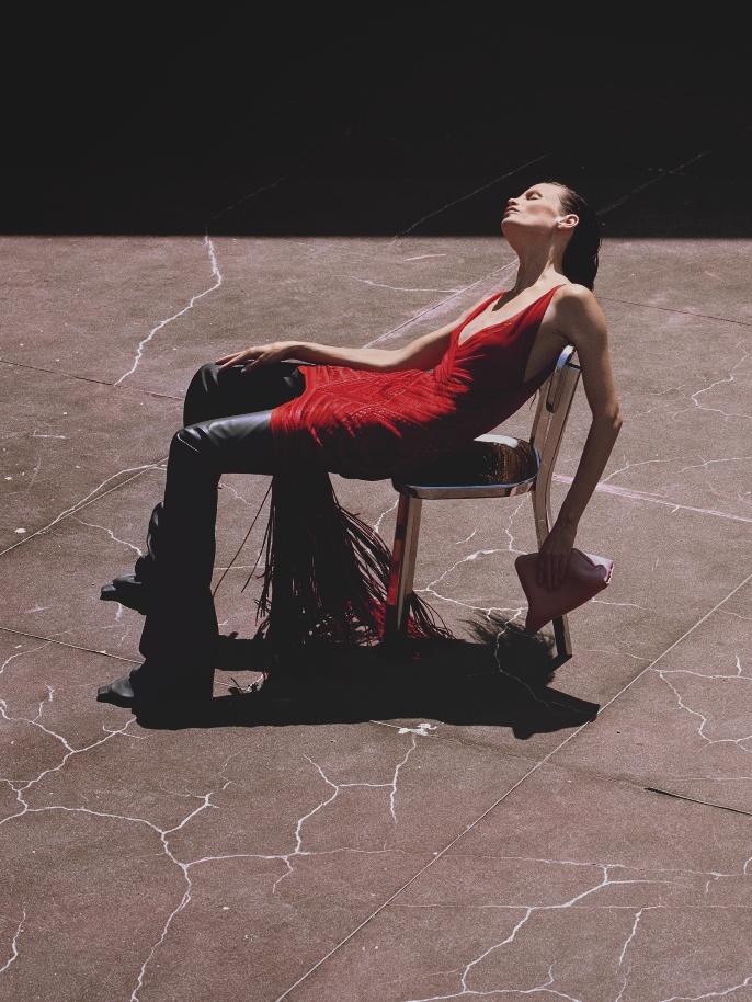 Image of model with The Attico clutch
