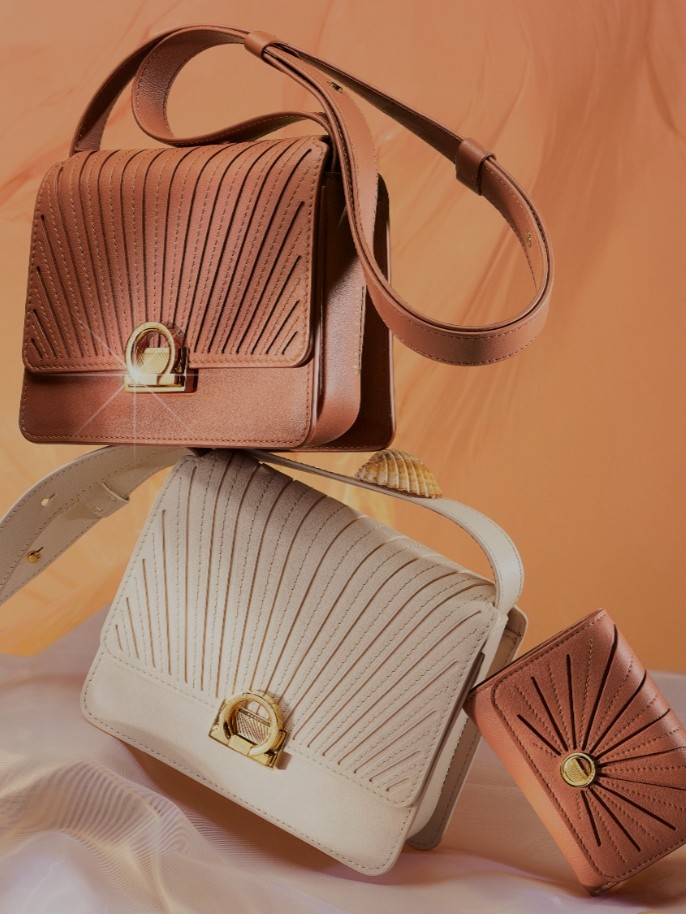 Image of a Camille Fournet bag